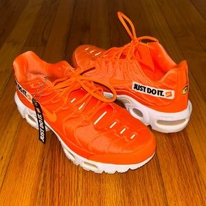 Nike Air Max Plus Just Do It Pack Orange